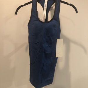 LULULEMON ATHLETICA blue tank w/ built in bra